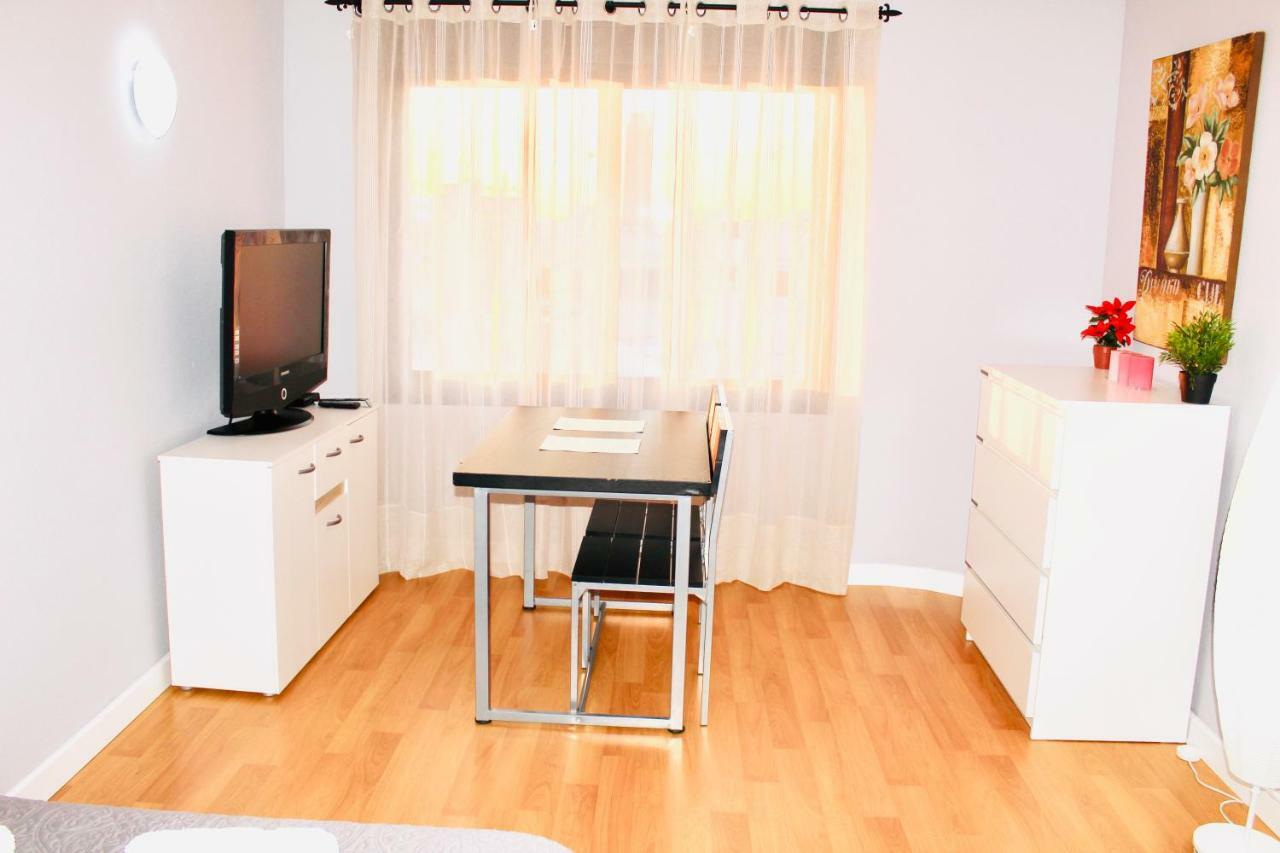Resitur Luxury Apartment 532 セビリア エクステリア 写真